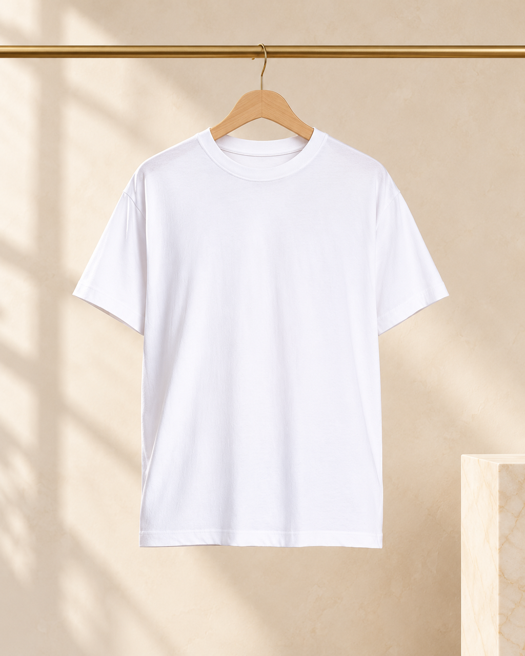 Aria organic cotton oversized T-shirt — white hero