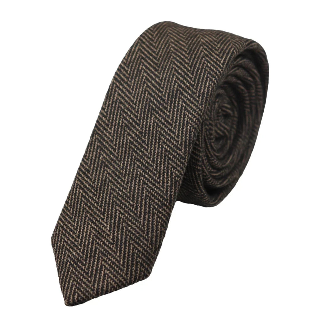 The Ashford Herringbone Tie Set