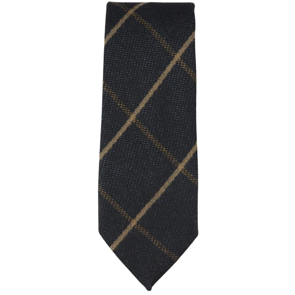 The Ashford Herringbone Tie Set