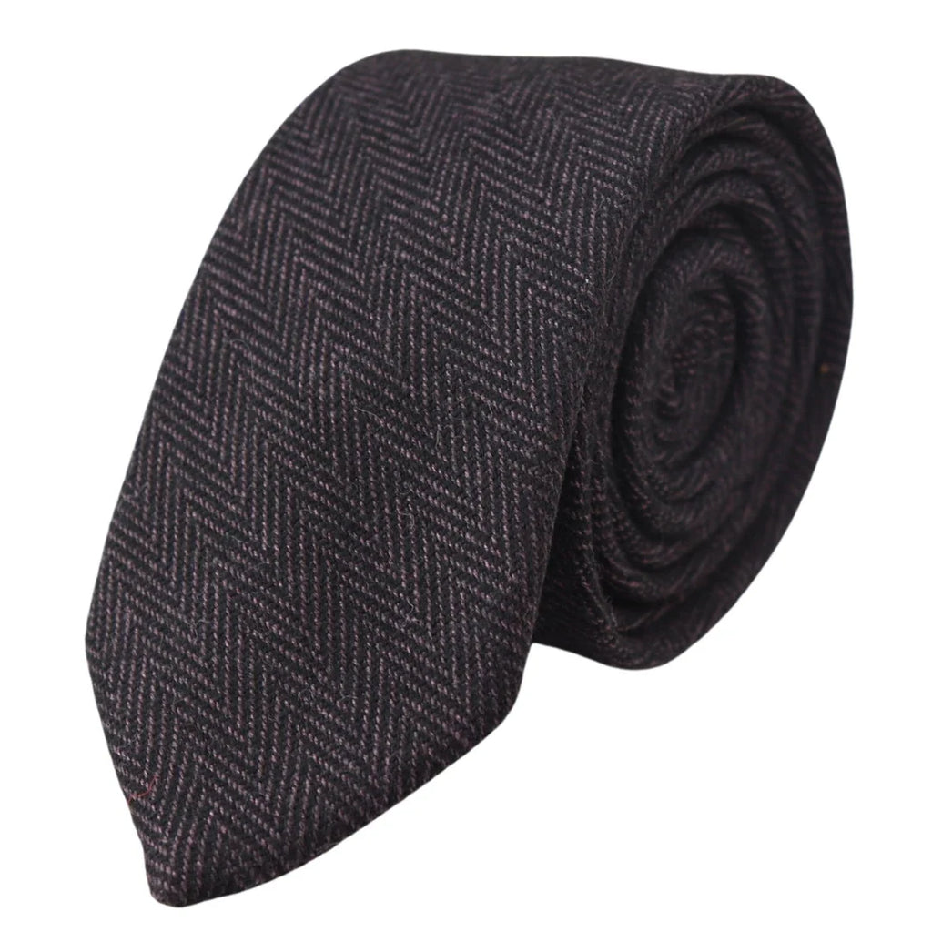 The Ashford Herringbone Tie Set